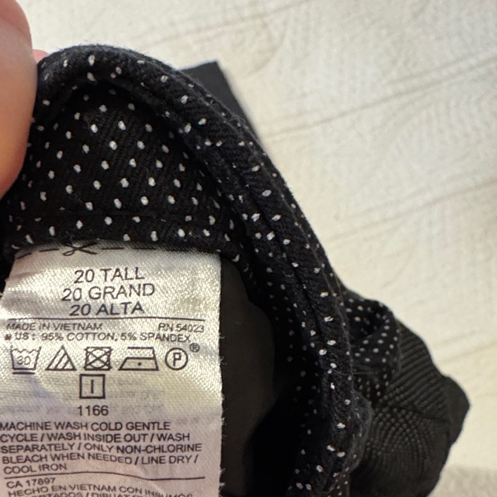 Old Navy Pixie Black and White Dotted Pants - Picture 2 of 4